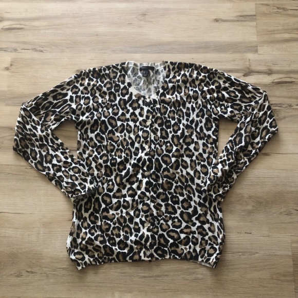 Mango Leopard Print Button Down Top - Picture 9 of 9